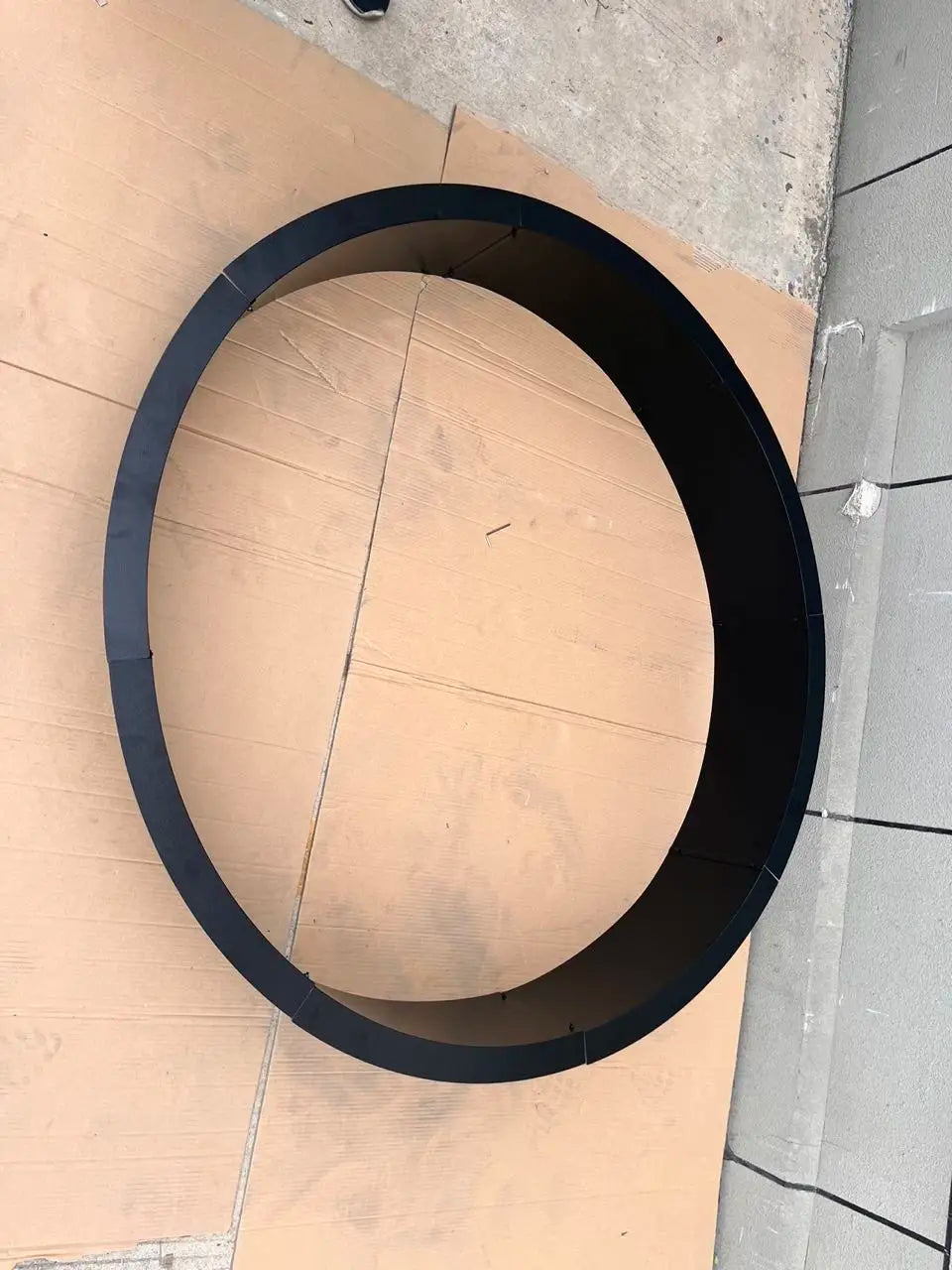 Outdoor Carbon Steel Fire Pit Ring, 48-60" Diameter, Heavy Duty Round Edge for Garden Fire and Large Events, Firewood Mounting Kit