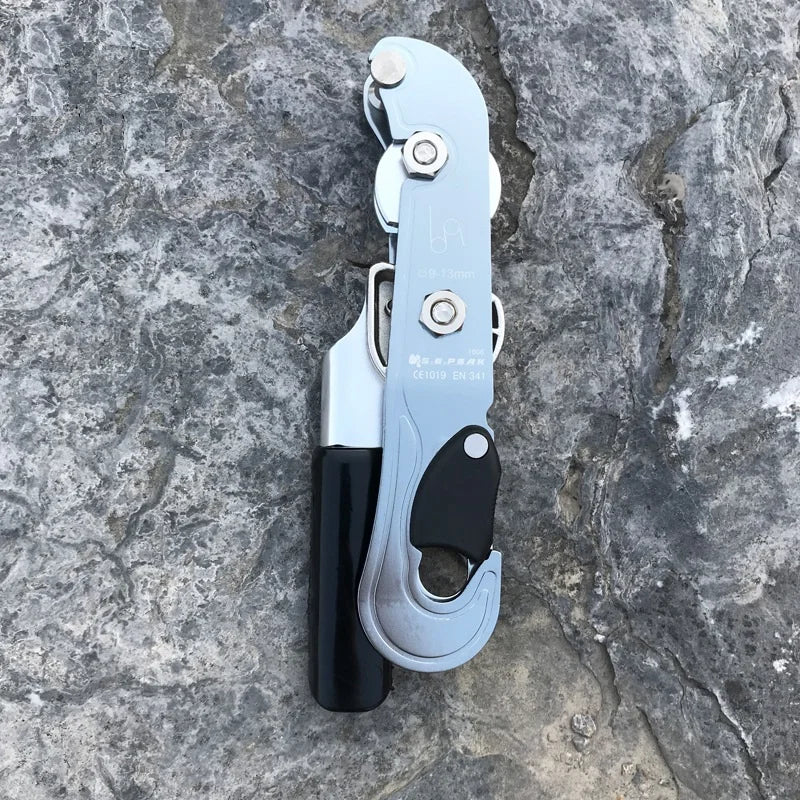 Outdoor Rock Climbing Descend device STOP Handle-Control Abseiling Device Downhill Descender Rappelling SRT Tools