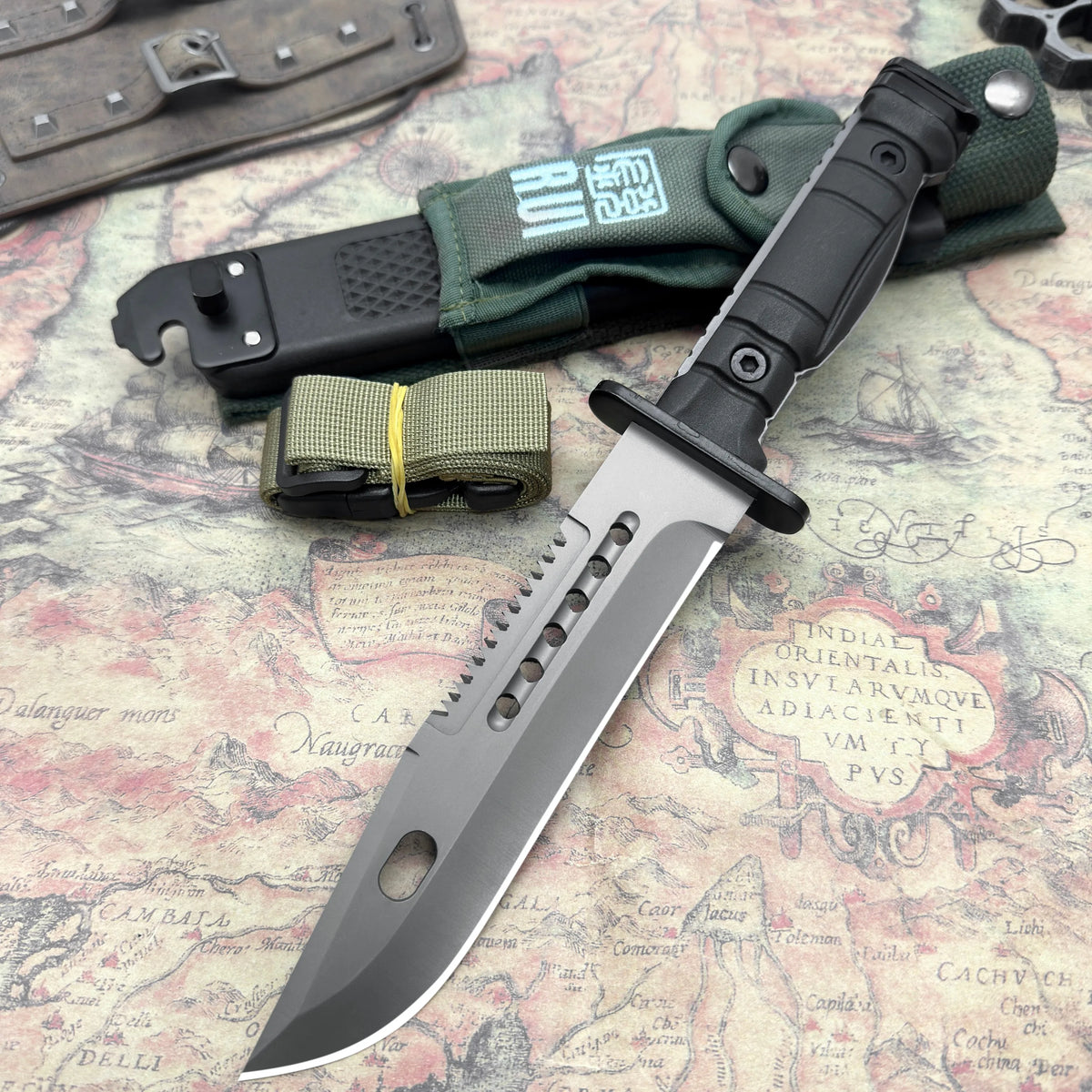 Multifunctional Knife, Essential for Wilderness Survival, Non-Slip Handle, Comes with Sheath
