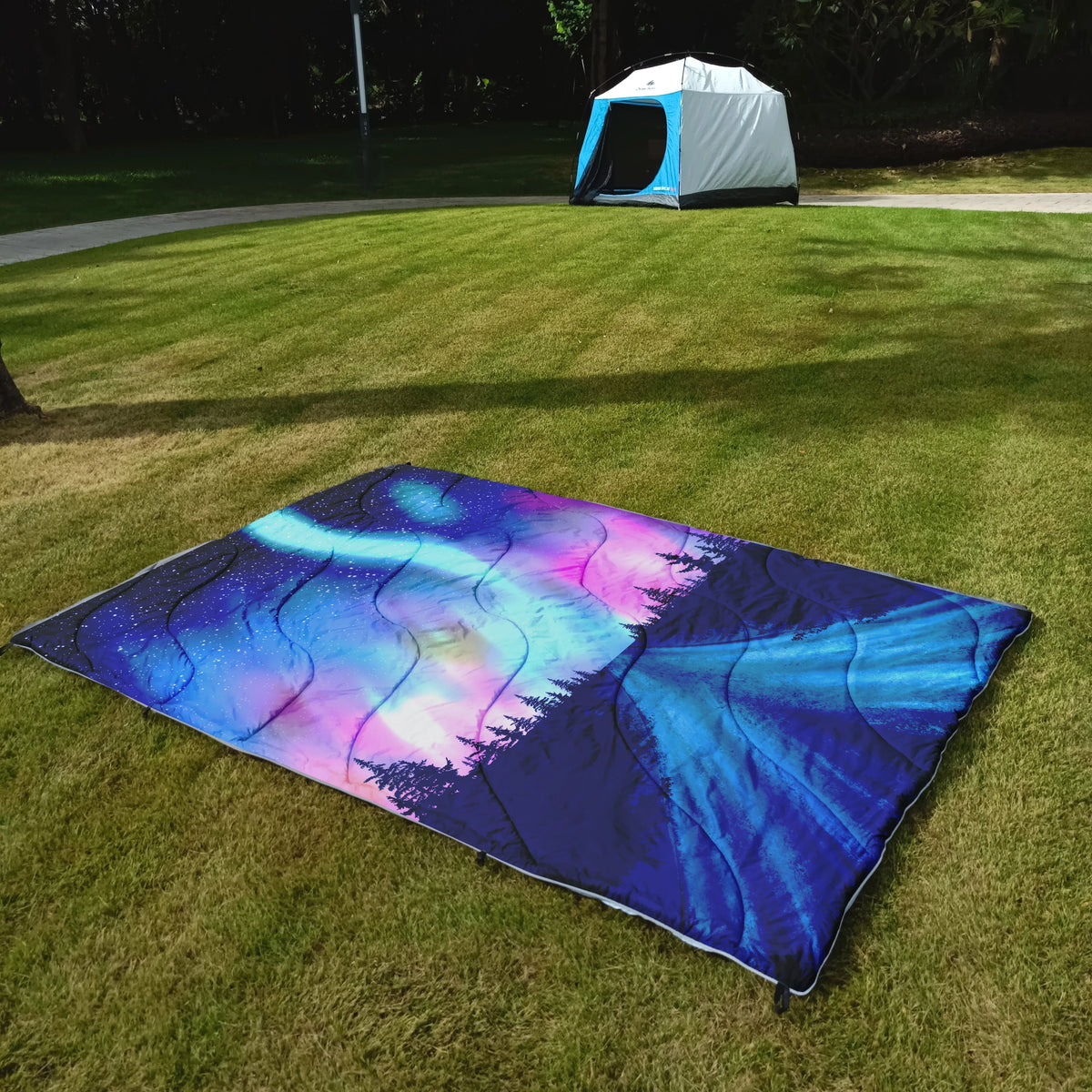 Outdoor Camping Blanket Fluffy Waterproof Warm Portable Storage Bag Hiking Car Use Multi-Functional Blanket - Macgyverzoutpost
