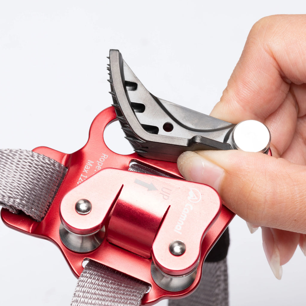 Foot Ascender Rope Grab Left Right Foot Type Climbing Ascender Outdoor Rock Climbing Caving Foot Pedal Riser for Mountaineering